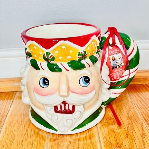 New Blue sky classic Christmas nutcracker mug - Picture 2 of 4